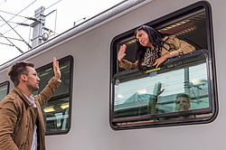 Abschied am Bahnhof - Living Apart Together